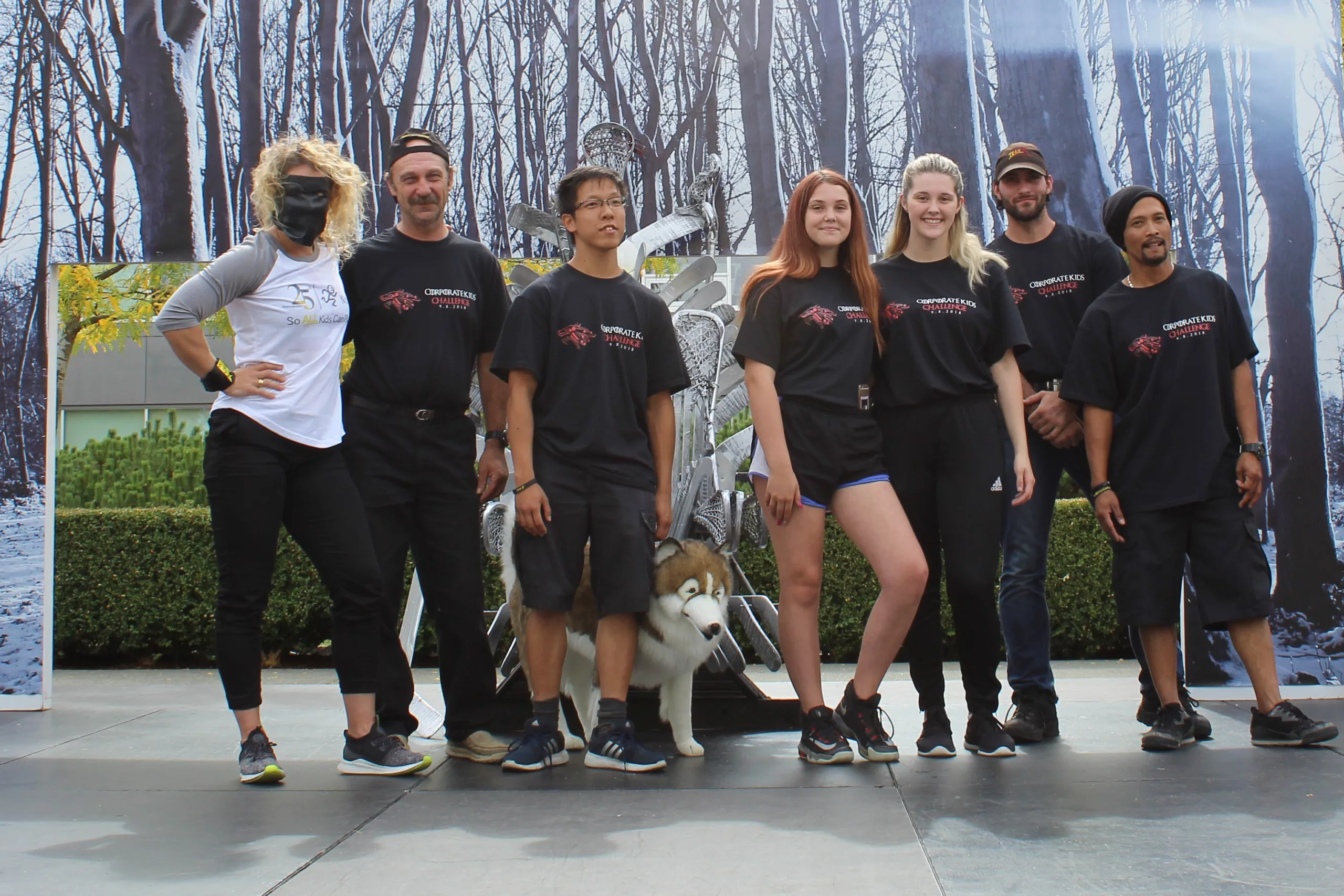 Group of volunteers participating in a Corporate Kids Challenge 2018 event